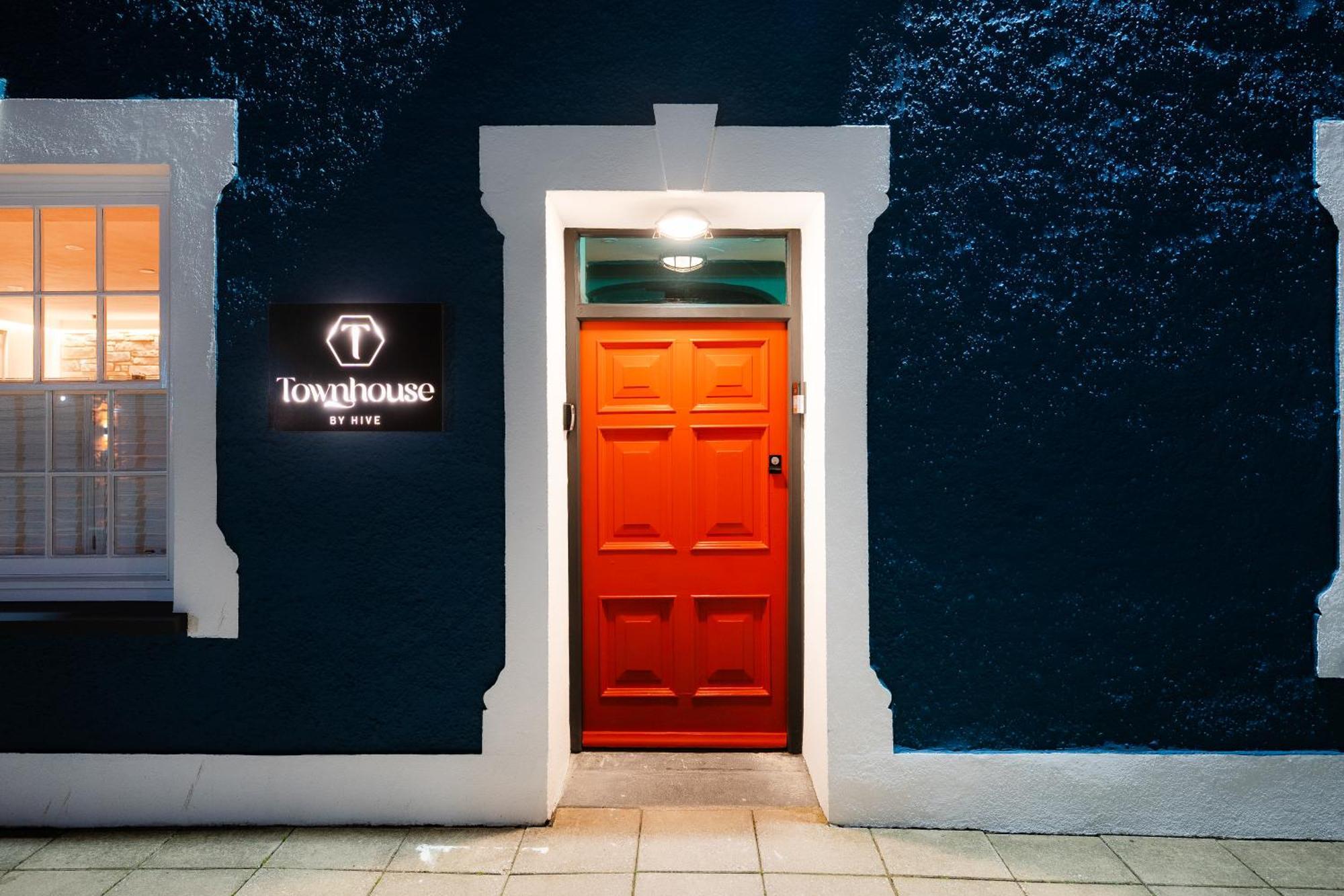 فندق Hive Townhouse أبيريرون المظهر الخارجي الصورة